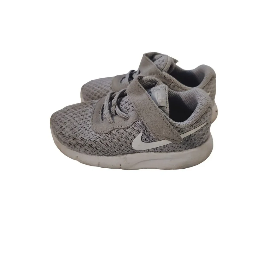Nike Revolution Toddler Sneakers Shoes 7C, Cool Gray White Unisex